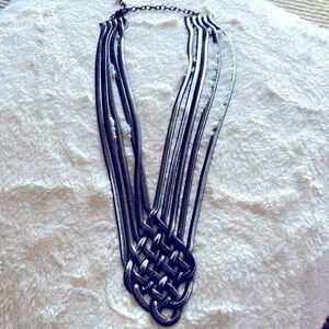 Statement necklace. Brand new. Black / silver color.